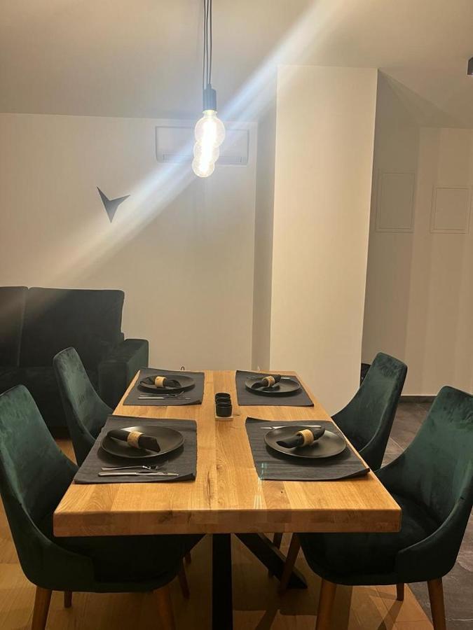 شقة Olive Oasis Penthouse With Jacuzzi زادار المظهر الخارجي الصورة