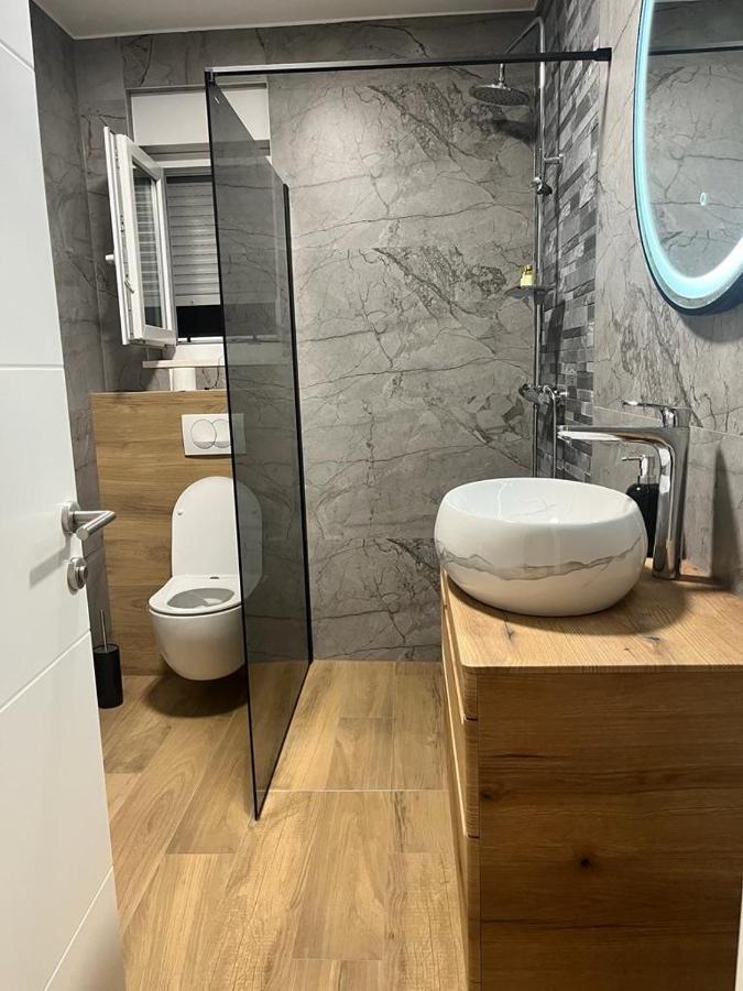 شقة Olive Oasis Penthouse With Jacuzzi زادار المظهر الخارجي الصورة